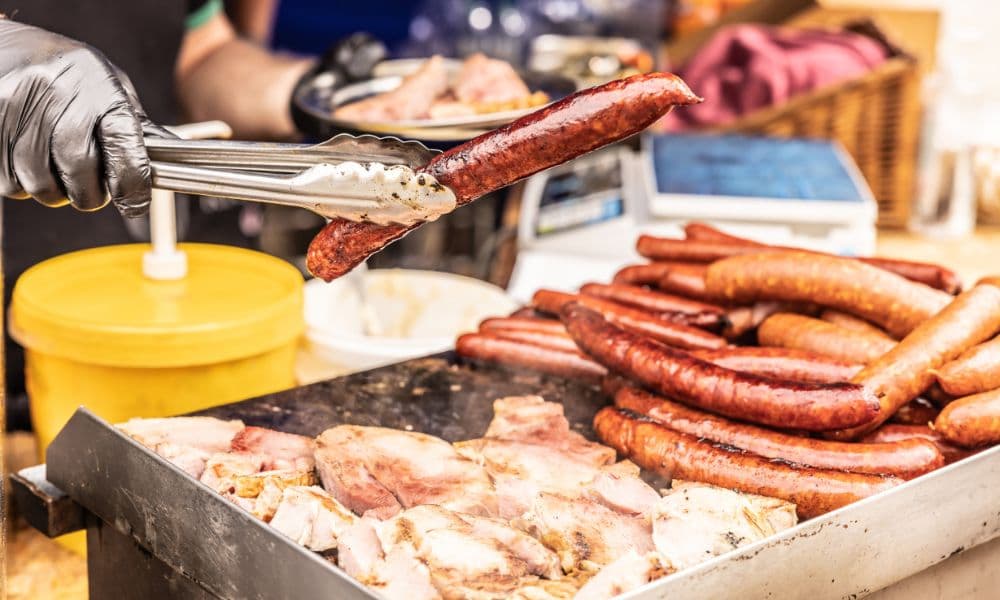 4 Food Fundraising Ideas That Donors Will Eat Up!